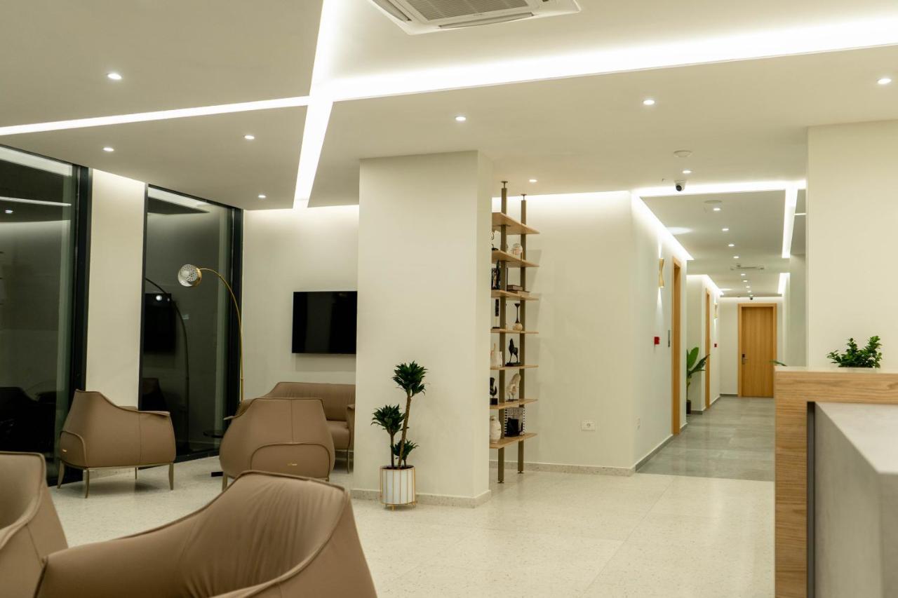 Vlorë Hotel Patio מראה חיצוני תמונה
