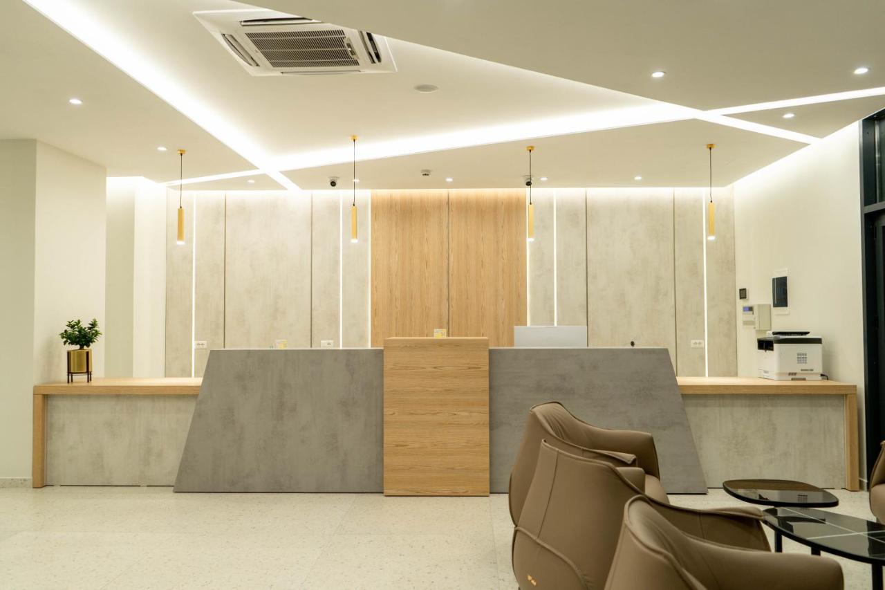 Vlorë Hotel Patio מראה חיצוני תמונה