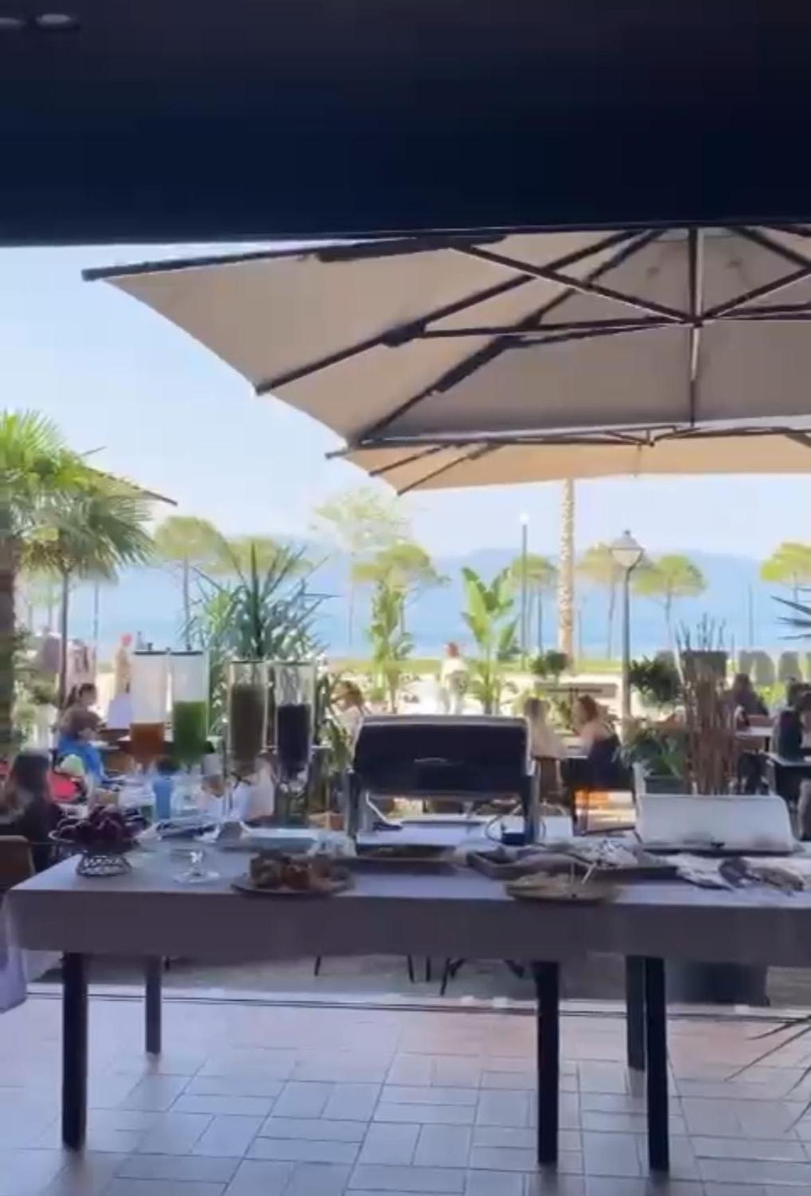 Vlorë Hotel Patio מראה חיצוני תמונה